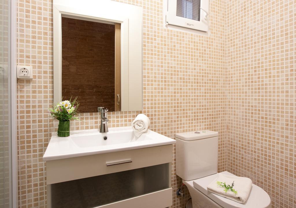 Centric Apartments Molino Theatre Bj2 Βαρκελώνη Δωμάτιο φωτογραφία
