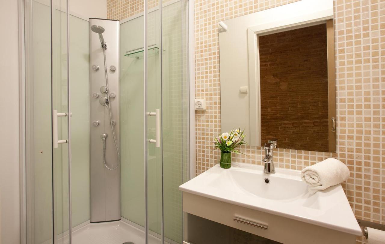 Centric Apartments Molino Theatre Bj2 Βαρκελώνη Δωμάτιο φωτογραφία